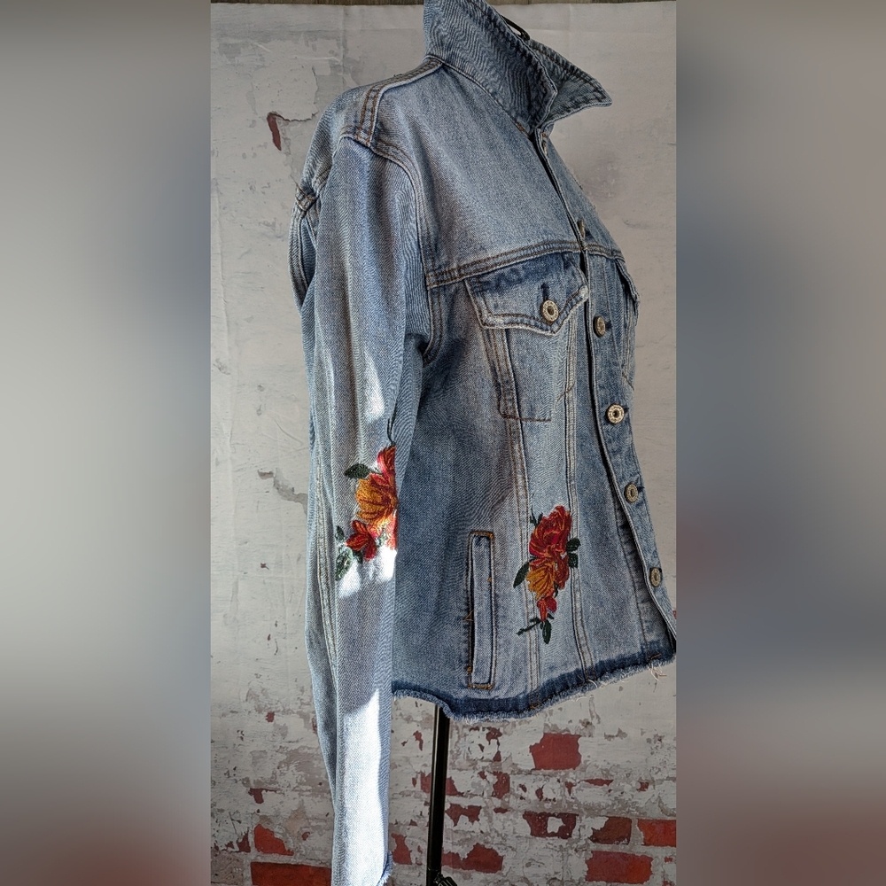 Umgee Jean Embroidered Jacket - Picture 8 of 15